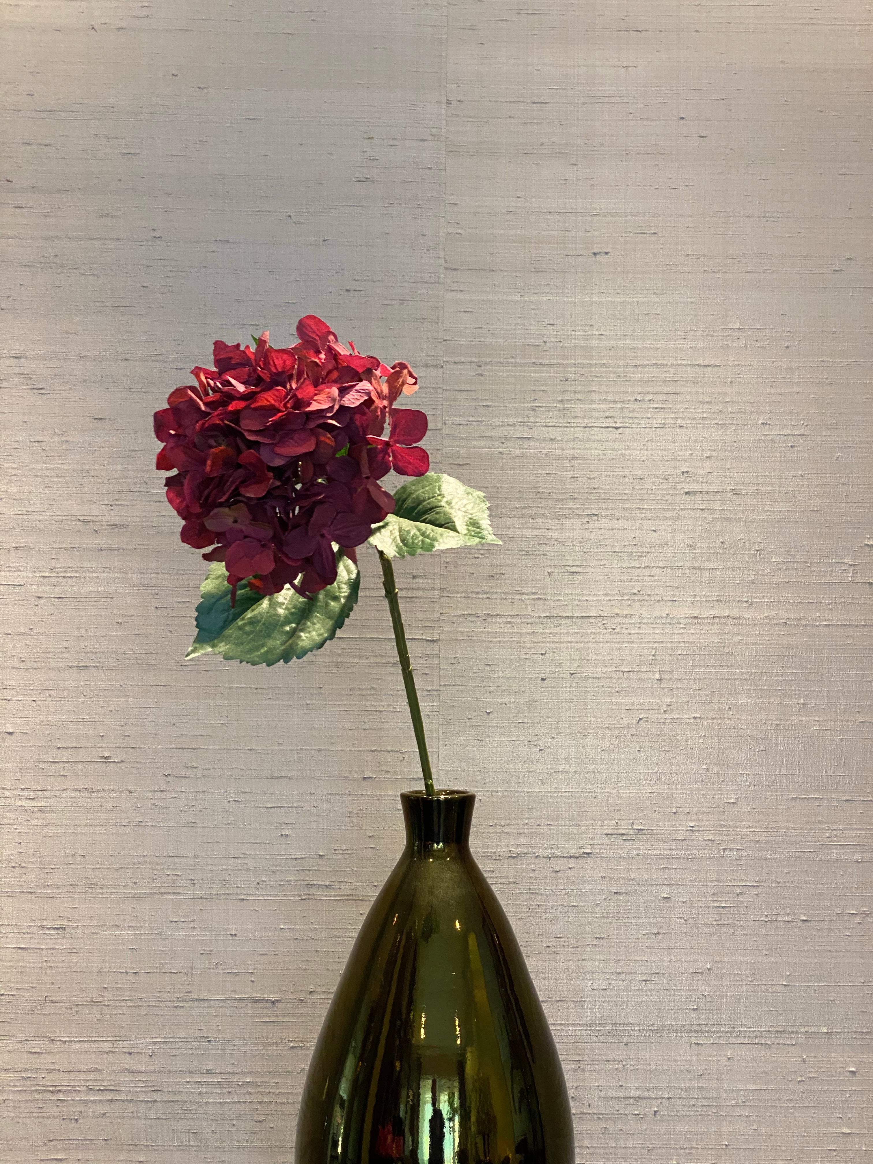 Hortensia Aubergine Kleurig / Hydrangea Eggplant Colored - Kunst / Artificial
